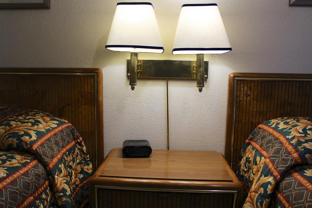 Starlite Motel Mesa Bagian luar foto