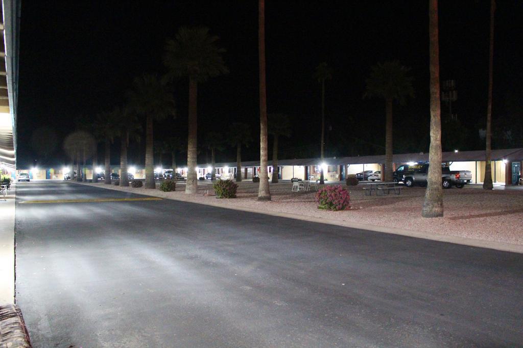 Starlite Motel Mesa Bagian luar foto